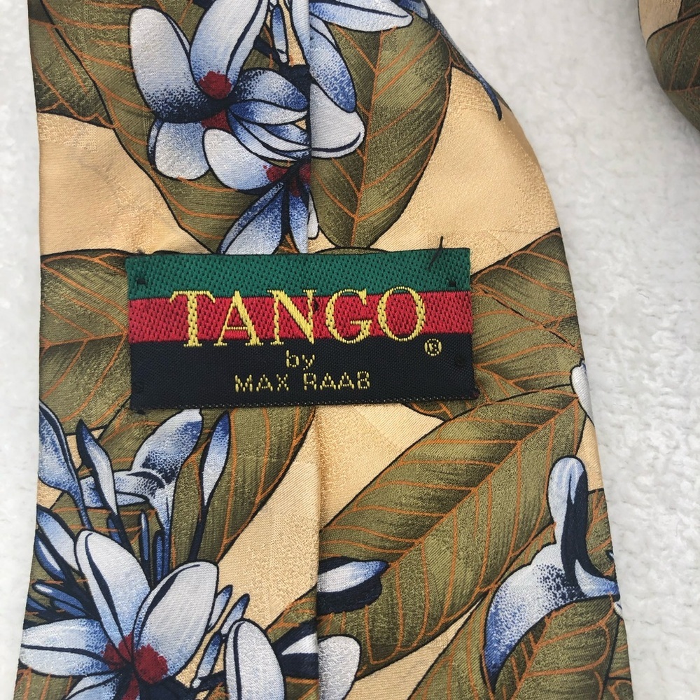 Tango Max Raab 100% Silk Tie - Tan Beige Green White Blue - Hawaiian Island Vibe - Picture 3 of 5
